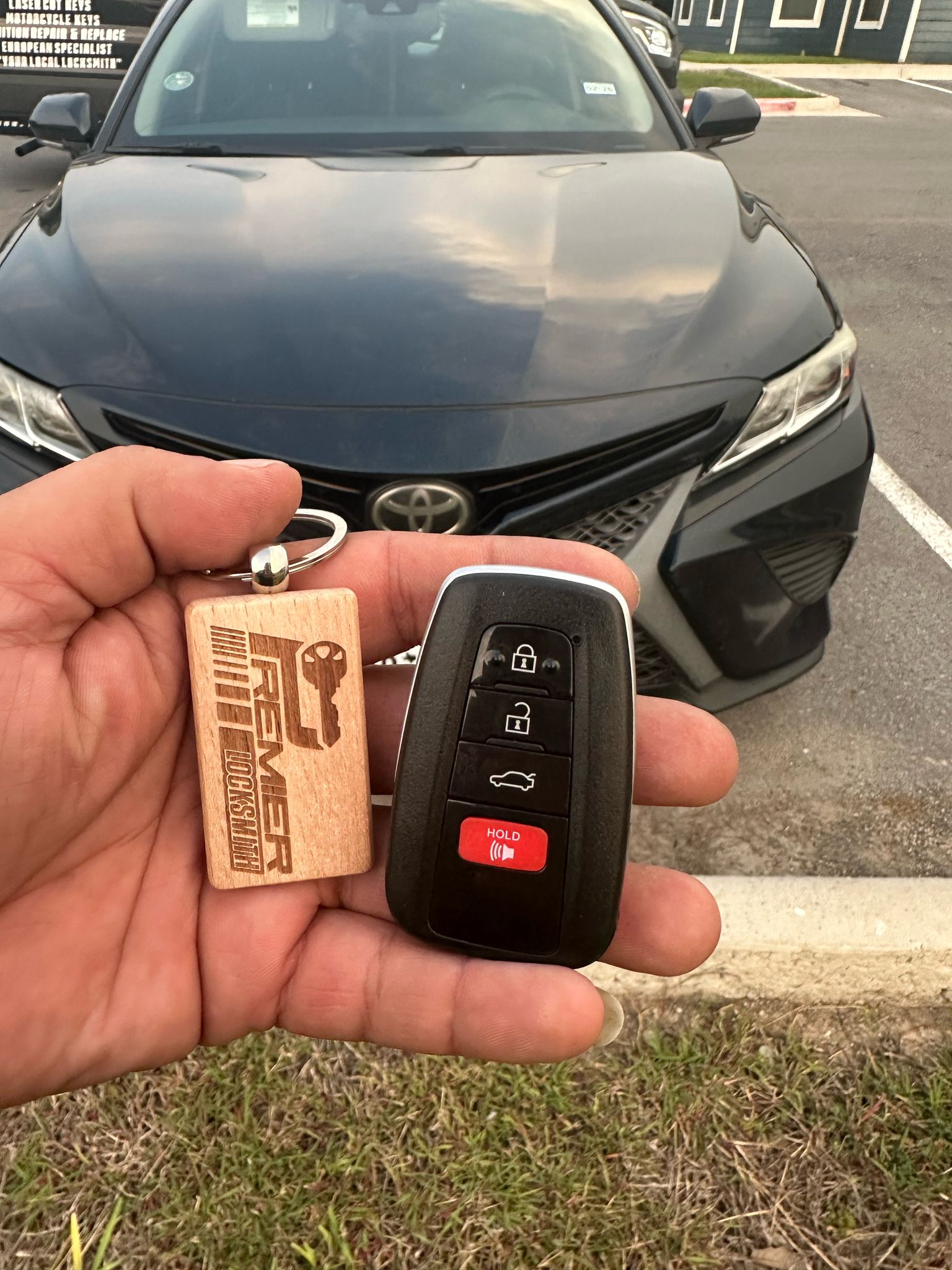 Automotive locksmith service